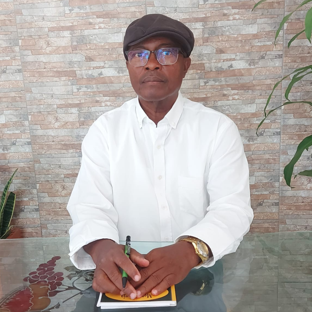 Julio Herberth Montaño Gruezo